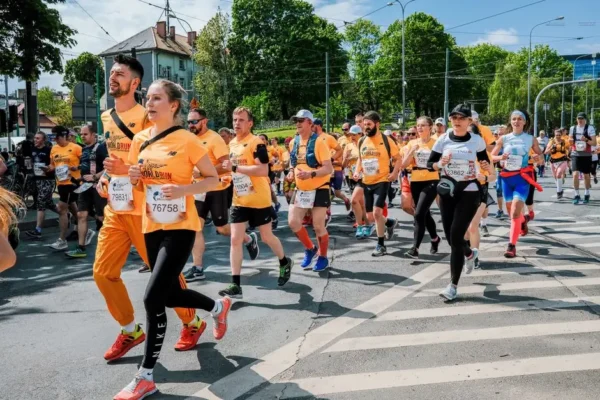 Bieg nad zalewem w Narożnikach – sportowe emocje w Gminie Radgoszcz